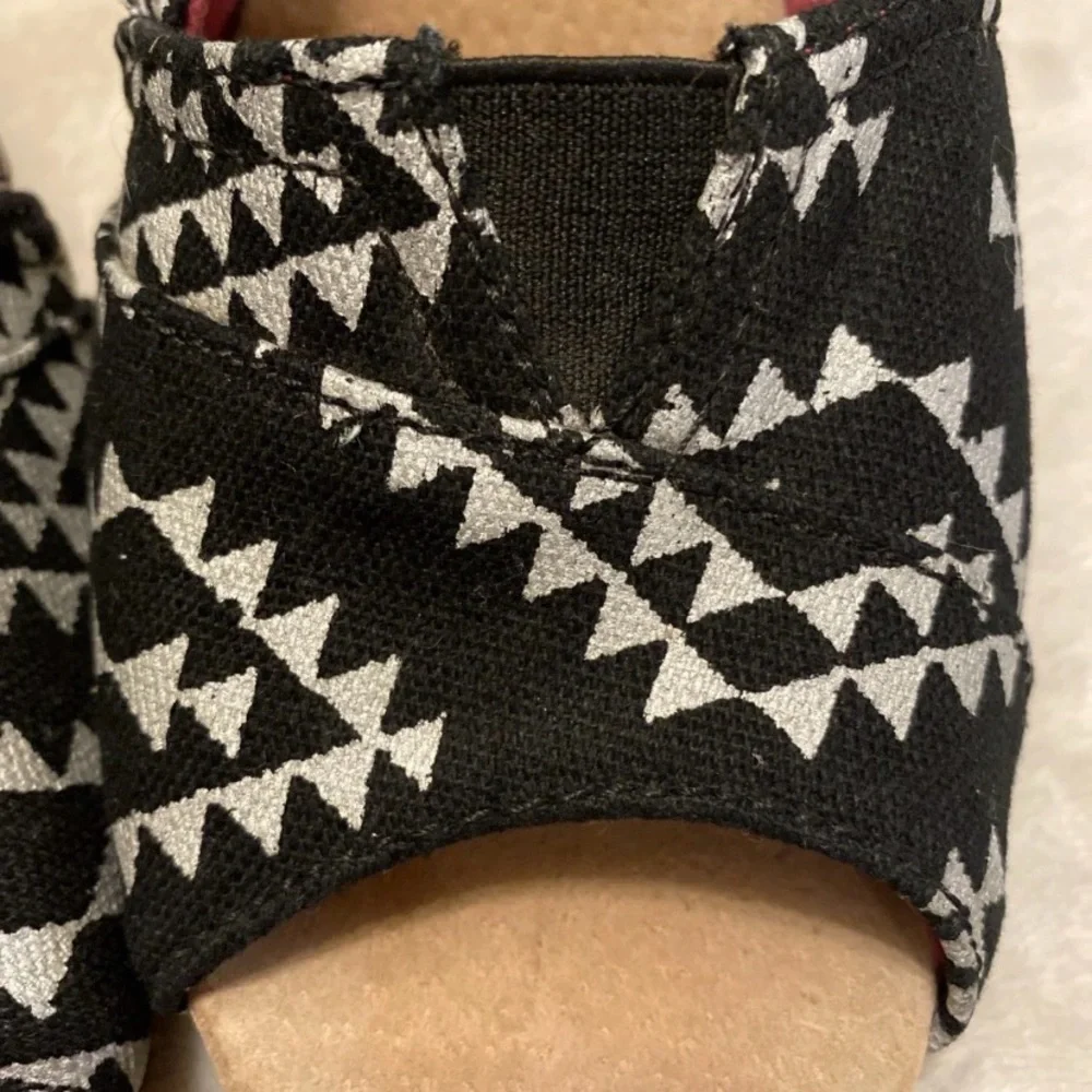 TOMS Black & White Diamond Print Wedge Peep Toe Heels